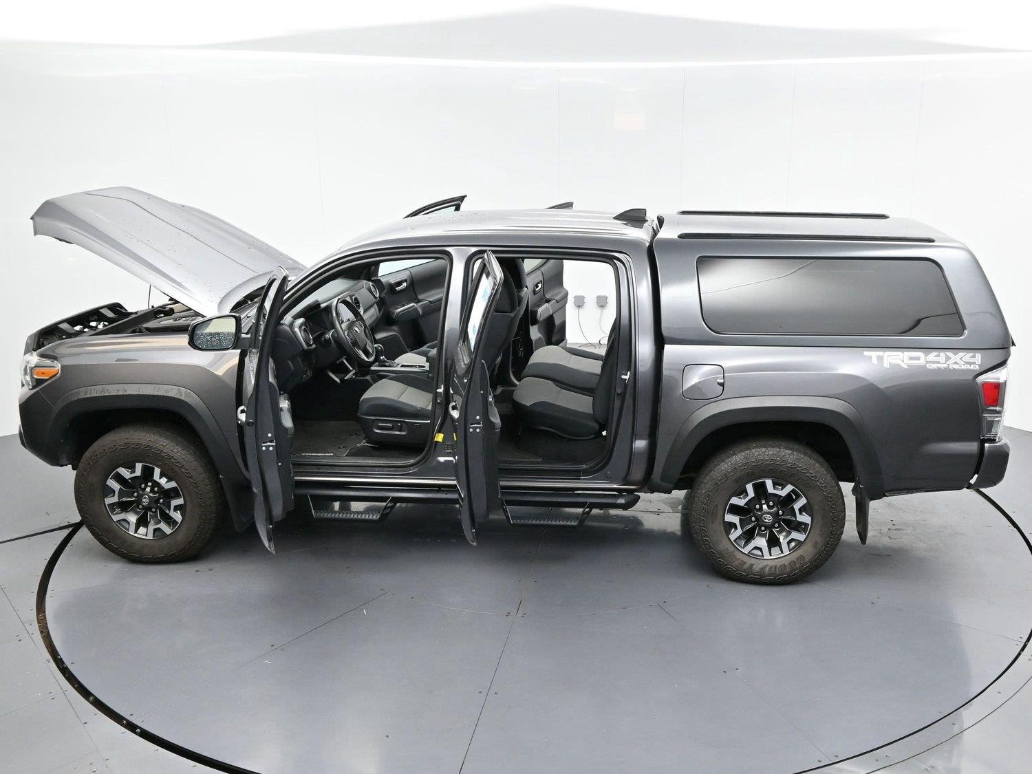 Used 2021 Toyota Tacoma TRD Off-Road w/ Technology Package AWD/4WD image 41