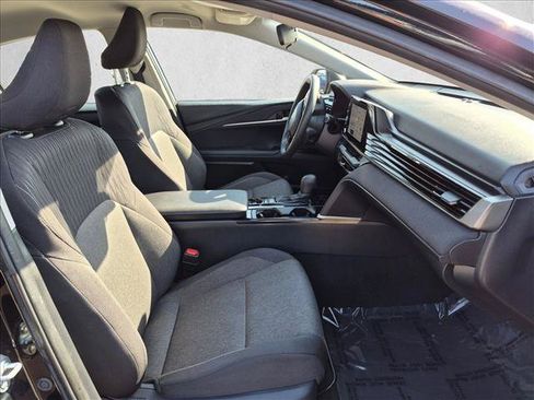 Used 2025 Toyota Camry LE FWD image 20