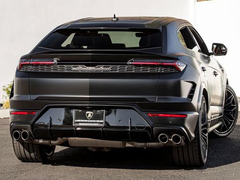 Used 2025 Lamborghini Urus SE AWD/4WD image 6