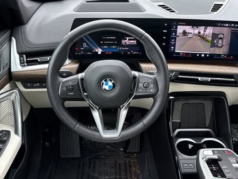Used 2026 BMW X1 xDrive28i AWD/4WD image 14