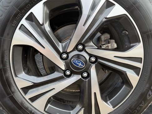 Used 2024 Subaru Crosstrek 2.0i Premium image 20