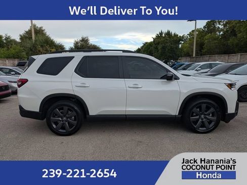 Used 2026 Honda Pilot Sport image 3