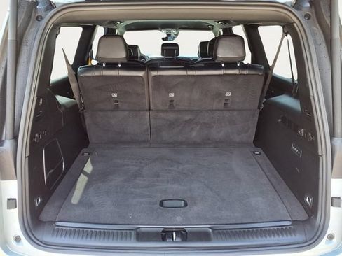 Used 2024 Jeep Wagoneer L Series II w/ Flexible Seating Group AWD/4WD image 5
