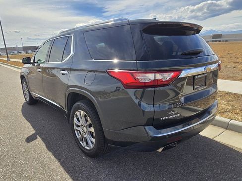 Used 2019 Chevrolet Traverse Premier w/ Driver Confidence II Package image 3