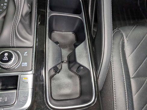 Used 2023 Kia Telluride SX Prestige X-Pro AWD/4WD image 30