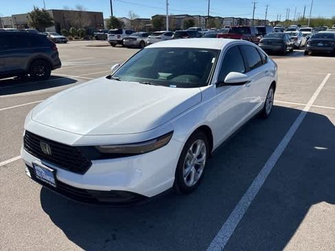 Certified 2025 Honda Accord LX image 1