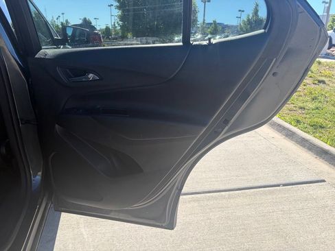 Used 2019 Chevrolet Equinox LT AWD/4WD image 20