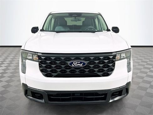 New 2025 Ford Maverick XLT w/ XLT Luxury Package image 2