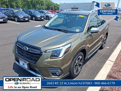 Used 2023 Subaru Forester Touring AWD/4WD image 3