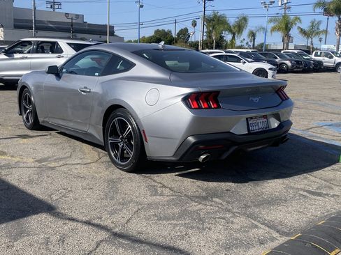 Used 2024 Ford Mustang EcoBoost image 10
