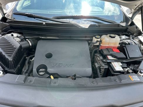 Used 2019 Buick Enclave Essence image 23