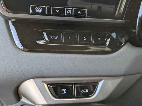 Used 2024 Lexus RX 350 Premium image 22