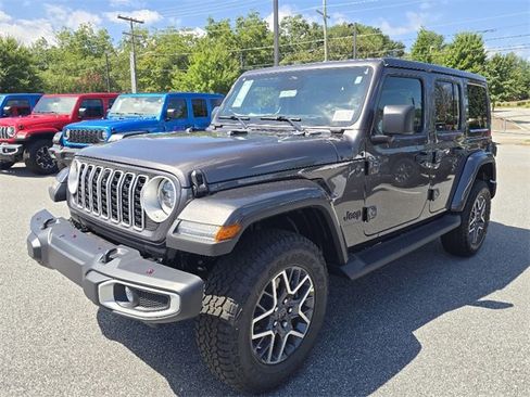 New 2025 Jeep Wrangler Sahara image 15
