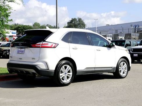 Used 2019 Ford Edge SEL w/ Equipment Group 201A FWD image 5