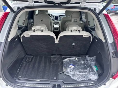 Certified 2024 Volvo XC90 B6 Plus w/ Protection Package Premier AWD/4WD image 9