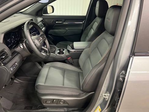 Certified 2026 GMC Terrain AT4 w/ Convenience Package III AWD/4WD image 13