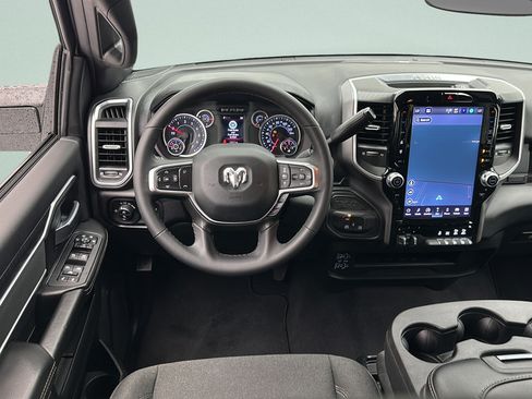 Used 2026 RAM 2500 Big Horn AWD/4WD image 13