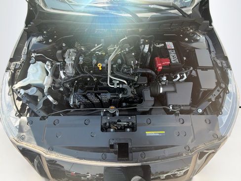 Used 2023 Nissan Altima 2.5 S FWD image 32