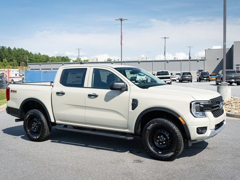 New 2026 Ford Ranger XL w/ FX4 Off-Road Package AWD/4WD image 12