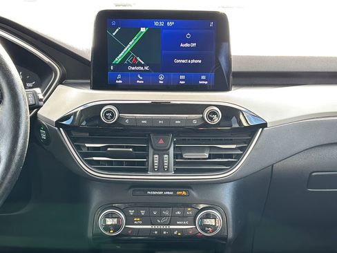 Used 2021 Ford Escape SEL image 23