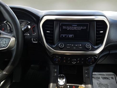 Used 2017 GMC Acadia Denali w/ Technology Package AWD/4WD image 14