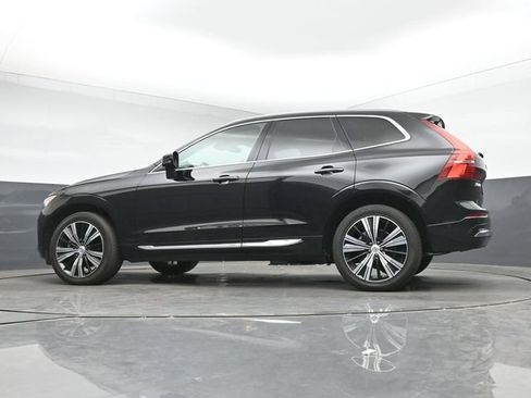Used 2023 Volvo XC60 B5 Plus w/ Climate Package AWD/4WD image 15