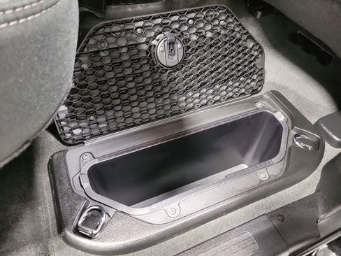 Used 2023 RAM 1500 Big Horn image 18