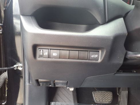 Used 2021 Toyota RAV4 XLE Premium FWD image 19