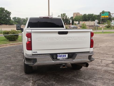 Used 2023 Chevrolet Silverado 2500 LT w/ Convenience Package AWD/4WD image 12