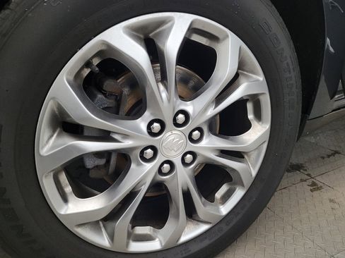 Used 2019 Buick Enclave Avenir w/ Avenir Technology Package image 31