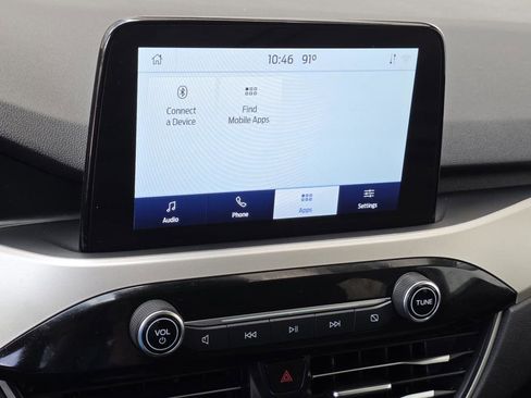 Used 2022 Ford Escape SE image 13