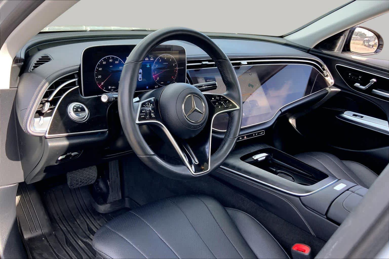 Used 2025 Mercedes-Benz E 350 Sedan image 17