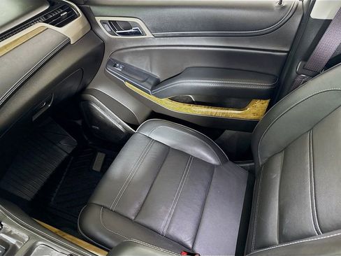 Used 2017 GMC Yukon Denali w/ Open Road Package image 23
