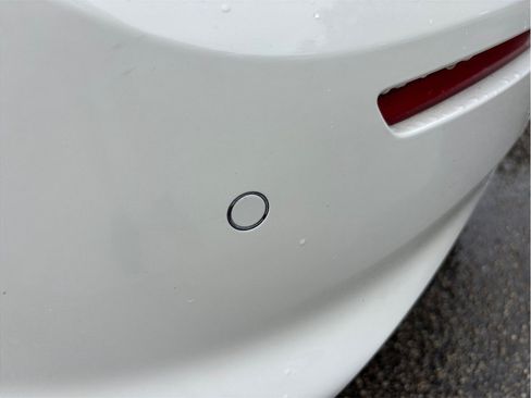 Used 2021 Maserati Ghibli S RWD image 13