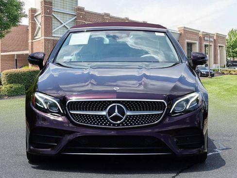Used 2019 Mercedes-Benz E 450 Cabriolet image 2