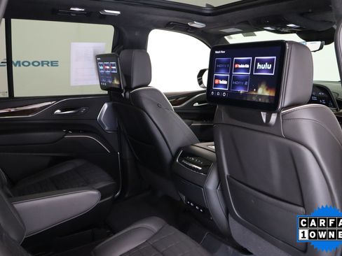 Used 2024 Cadillac Escalade Sport Platinum w/ LPO, ONYX Package AWD/4WD image 22