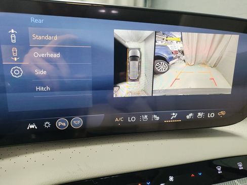 New 2026 Buick Enclave Avenir w/ Super Cruise Package AWD/4WD image 32