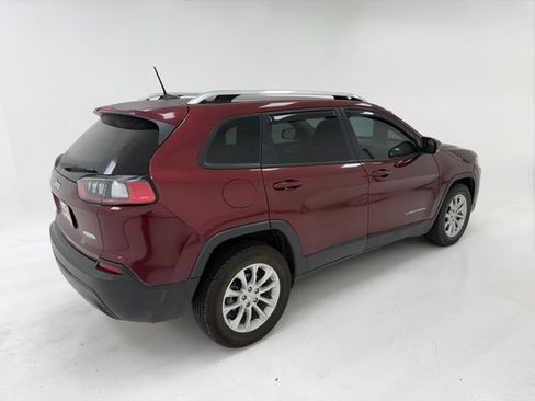 Used 2021 Jeep Cherokee Latitude FWD image 21