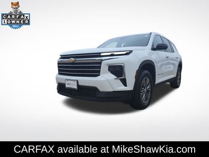 Used 2024 Chevrolet Traverse LT
