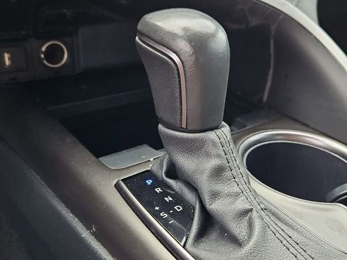 Used 2024 Toyota Camry SE w/ Cold Weather Package image 22