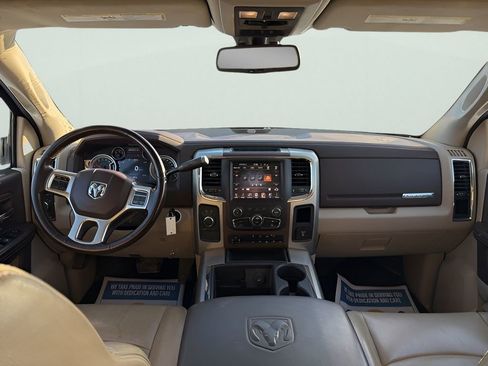 Used 2015 RAM 3500 Laramie image 12