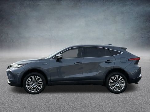 Used 2021 Toyota Venza XLE w/ Softex Package image 6