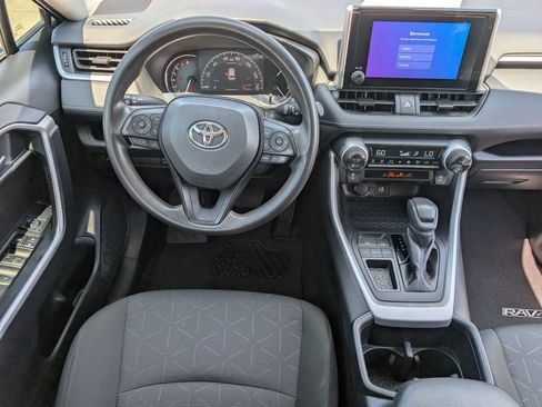 Used 2025 Toyota RAV4 XLE w/ Convenience Package FWD image 10