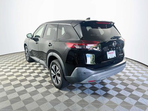 Used 2021 Nissan Rogue SV AWD/4WD image 6