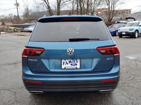 Used 2020 Volkswagen Tiguan S image 4
