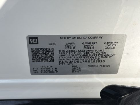 Used 2024 Buick Encore GX Sport Touring FWD image 32