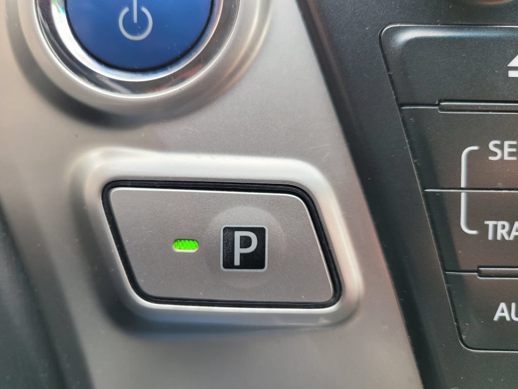 Used 2013 Toyota Prius V Five FWD image 29
