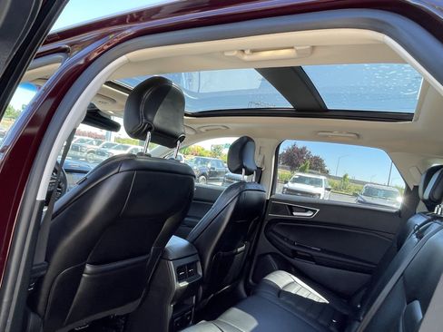 Used 2019 Ford Edge SEL w/ Equipment Group 201A AWD/4WD image 13