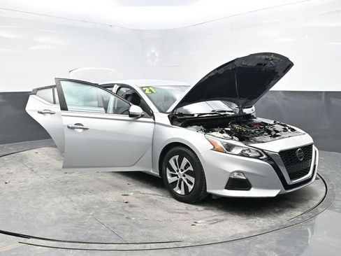 Used 2021 Nissan Altima 2.5 S image 35