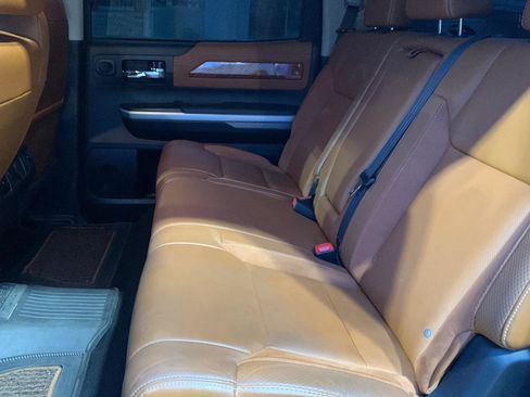 Used 2014 Toyota Tundra Platinum image 20